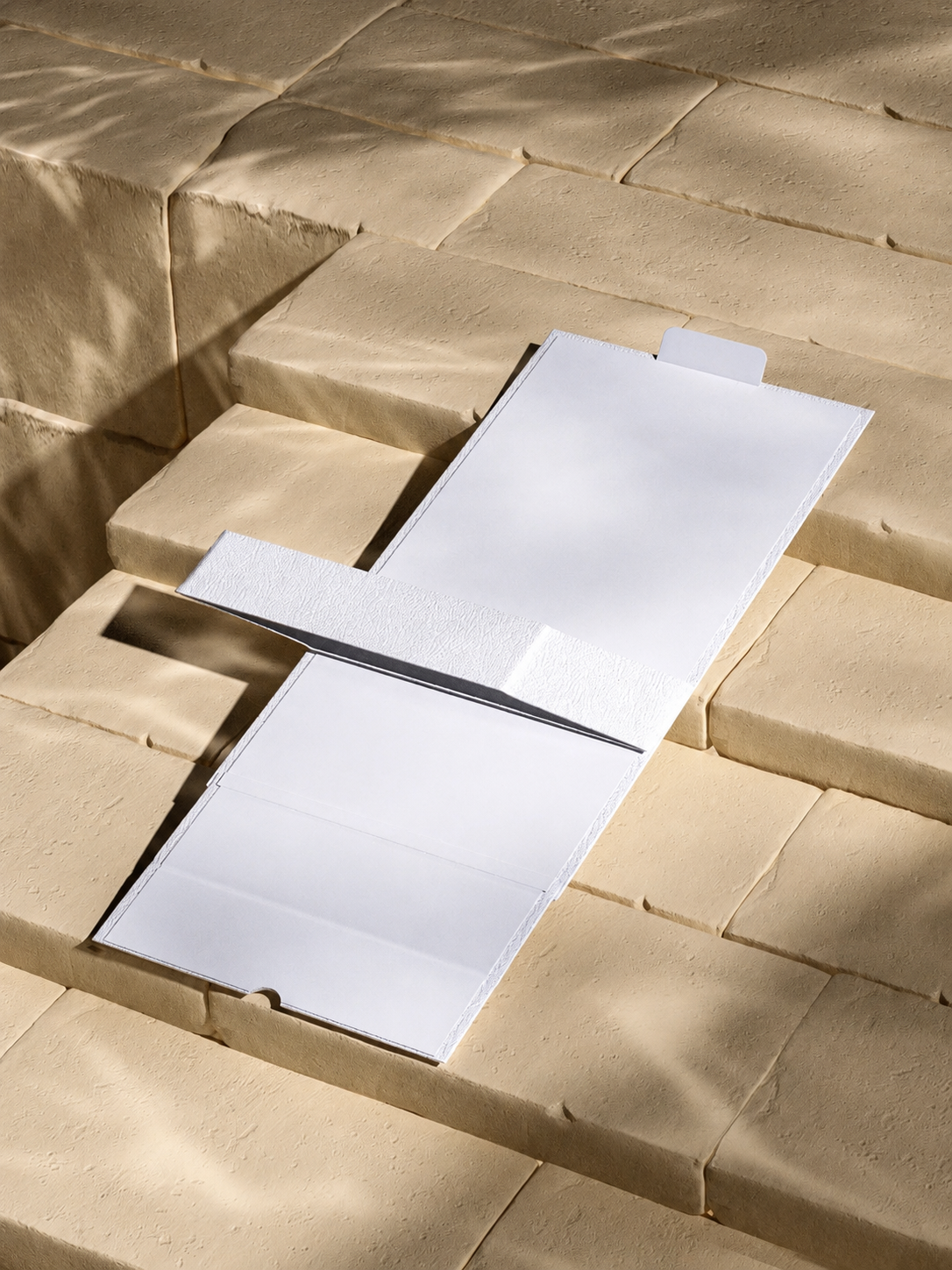 Custom Magnetic Closure Box | 10.2" × 7.8" × 2.7"