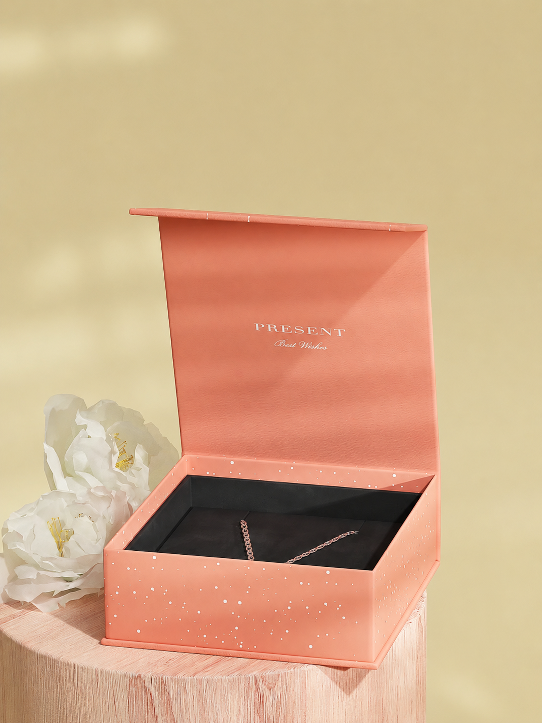 Custom Magnetic Closure Box